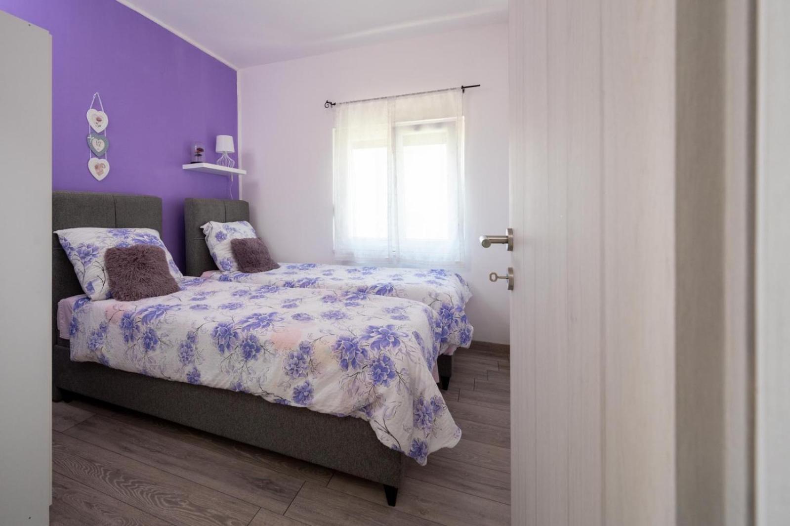Apartments Lucija Trogir Exterior photo