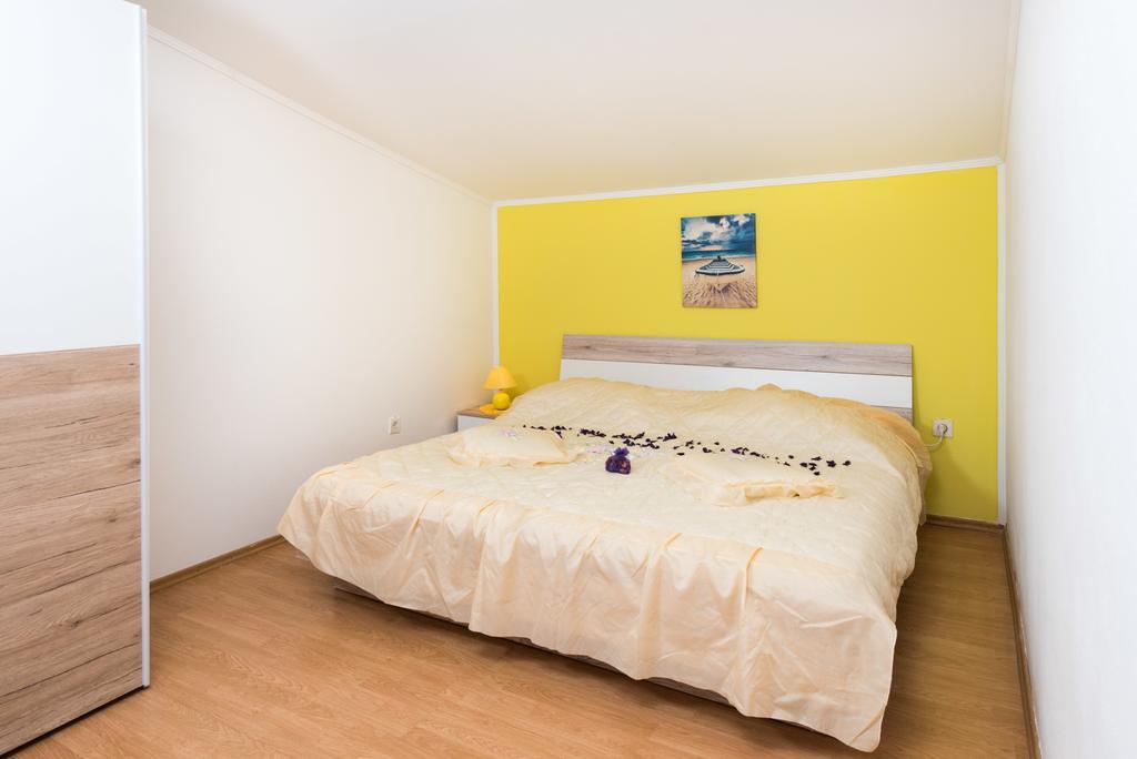 Apartments Lucija Trogir Room photo
